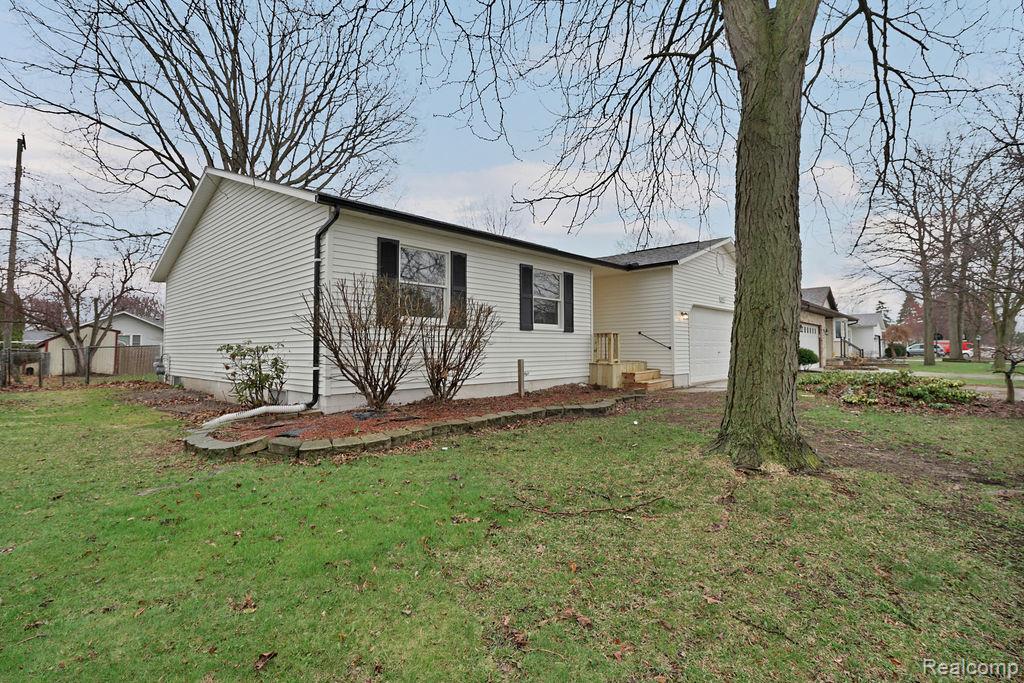807 Saint Bernard Street