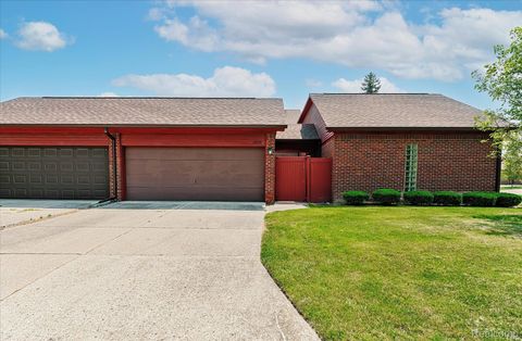 42134 Toddmark Lane Clinton Charter Township MI 48038