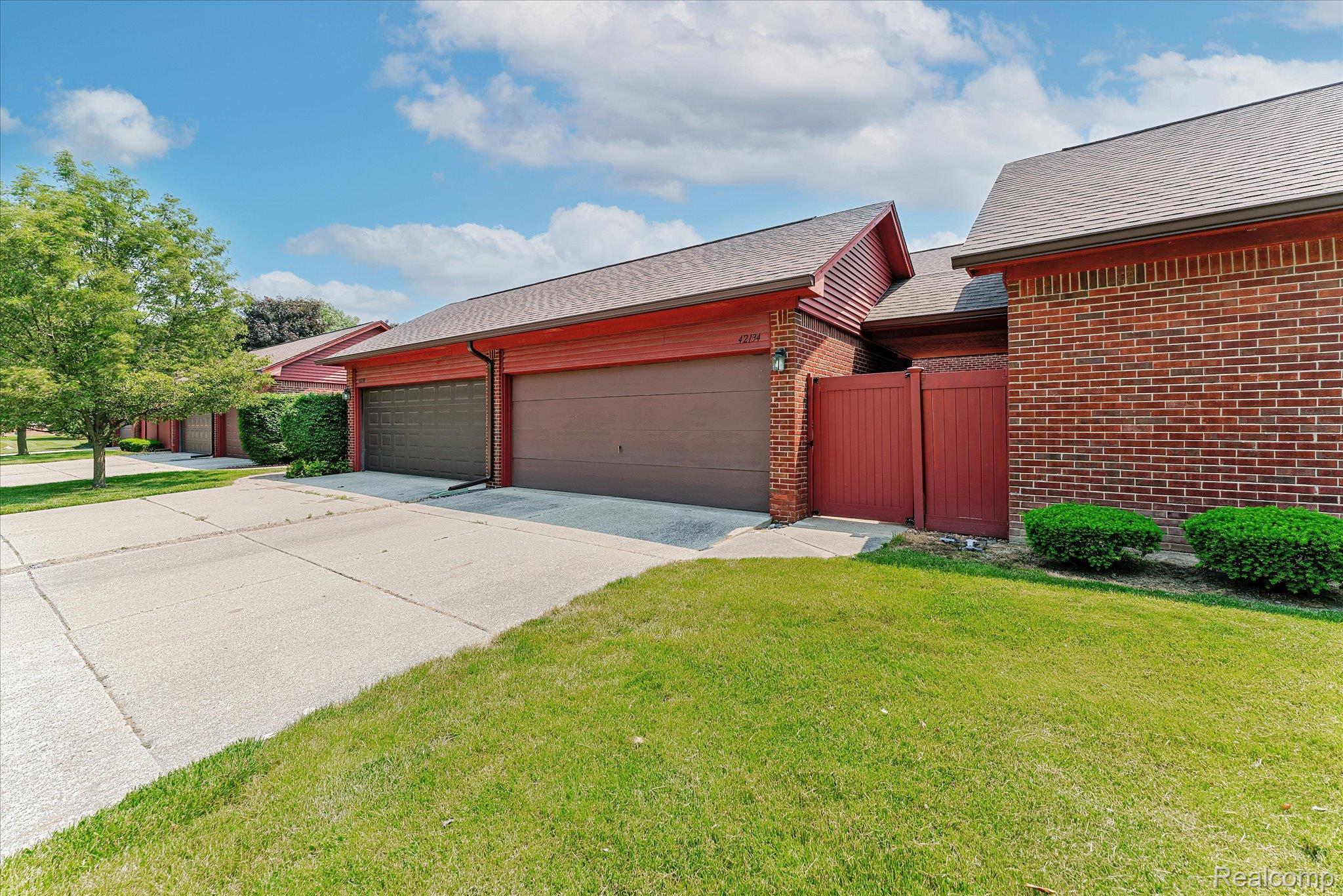 42134 Toddmark Lane