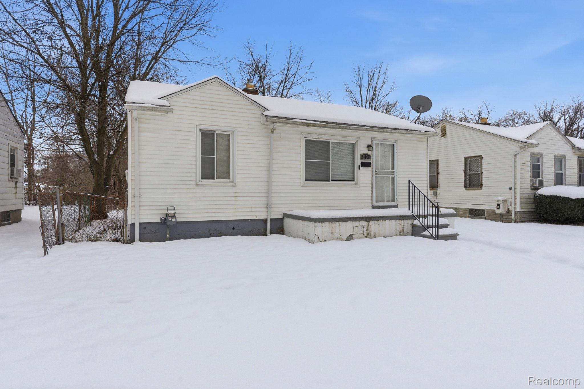 26641 New York Street