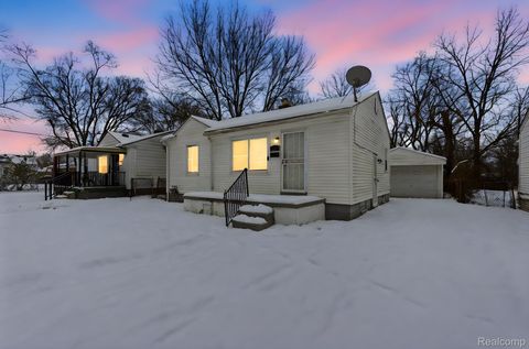 26641 New York Street Inkster City MI 48141