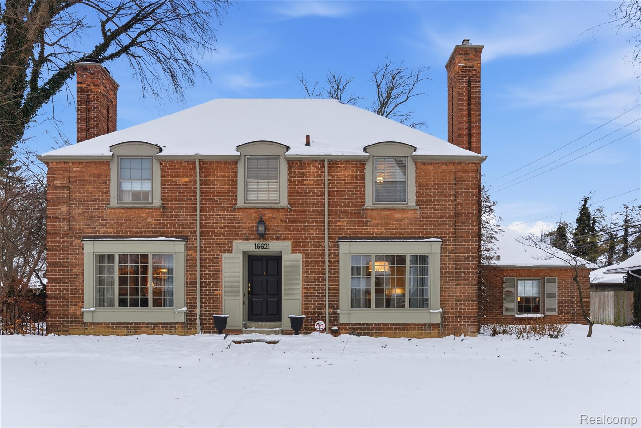 16621 Maumee Street