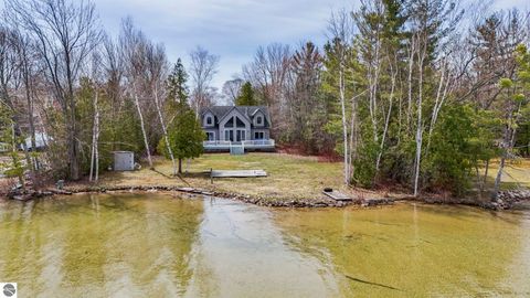 7734 N SHORE Court Green Lake Township Grand Traverse MI 49637