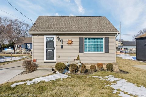 Photo of 22417 Maple Street, St Clair Shores City, MI 48081 (MLS # 20261009914)