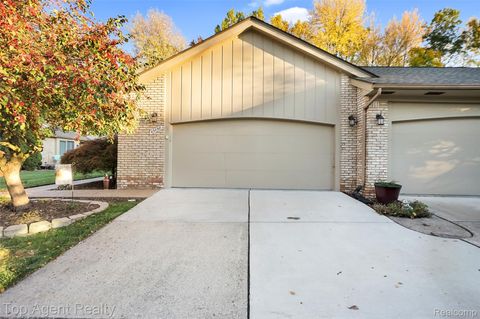 43058 W Kirkwood Drive Clinton Charter Township MI 48038
