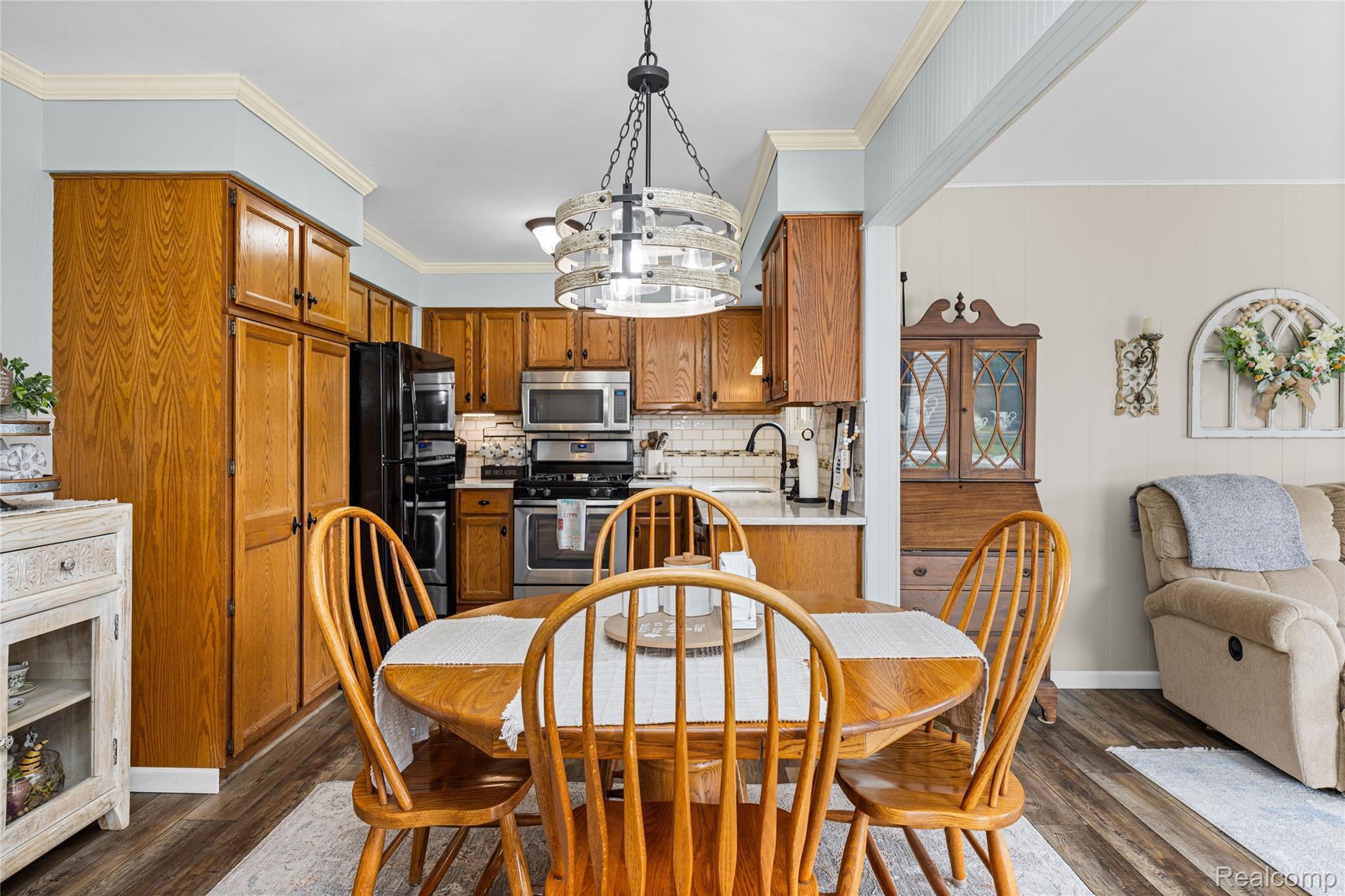 3553 Loon Lake Road