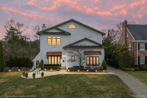 1247 Buckingham Road Grosse Pointe Park City MI 48230