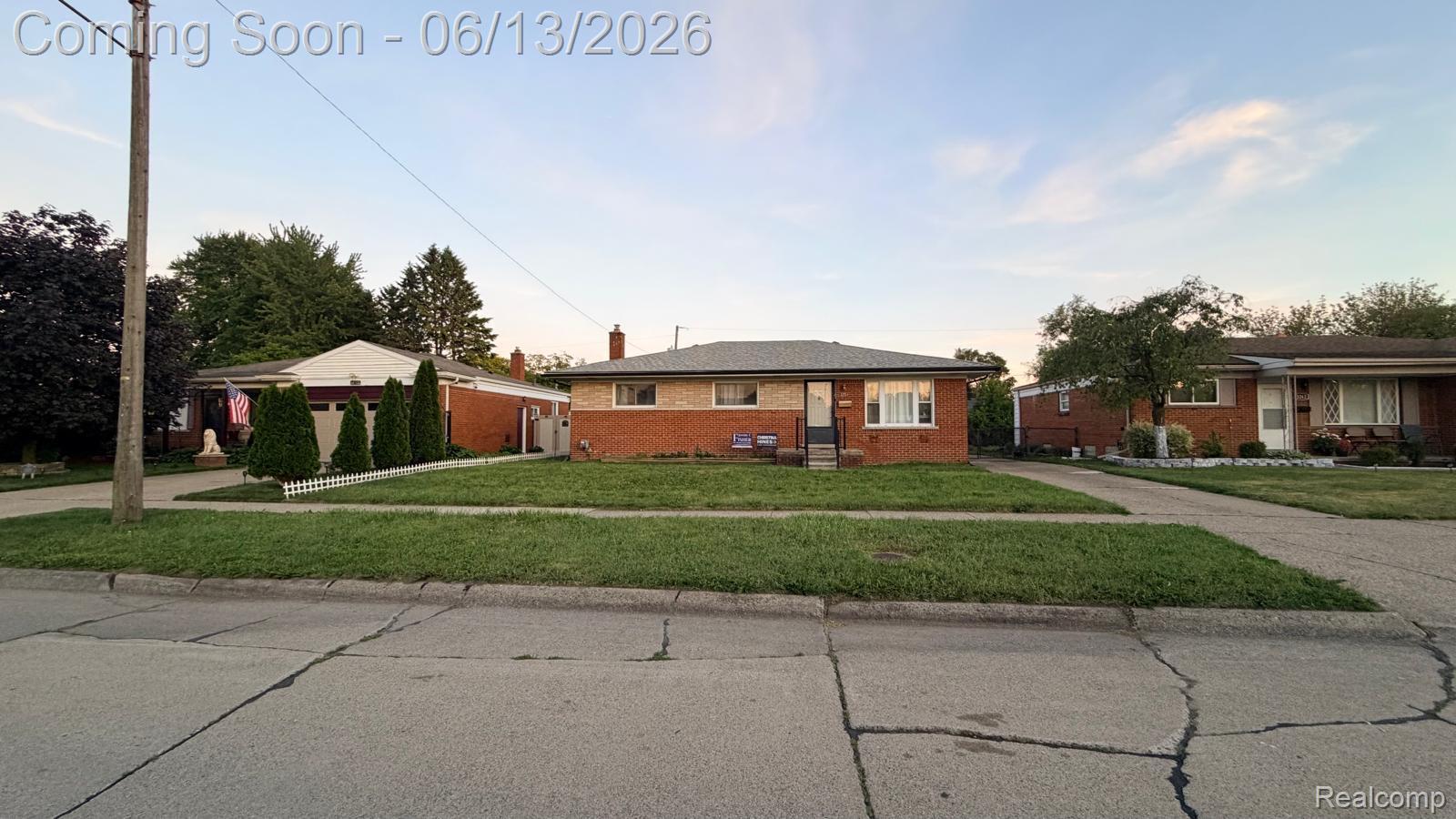 3254 Potomac Avenue