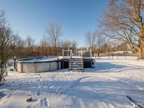 Tiny photo for 8485 S Stoney Creek Road, Frenchtown Township, MI 48117 (MLS # 57050199723)