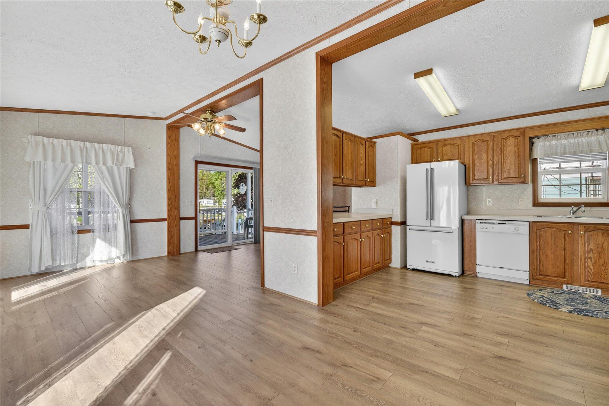563 Willow Drive