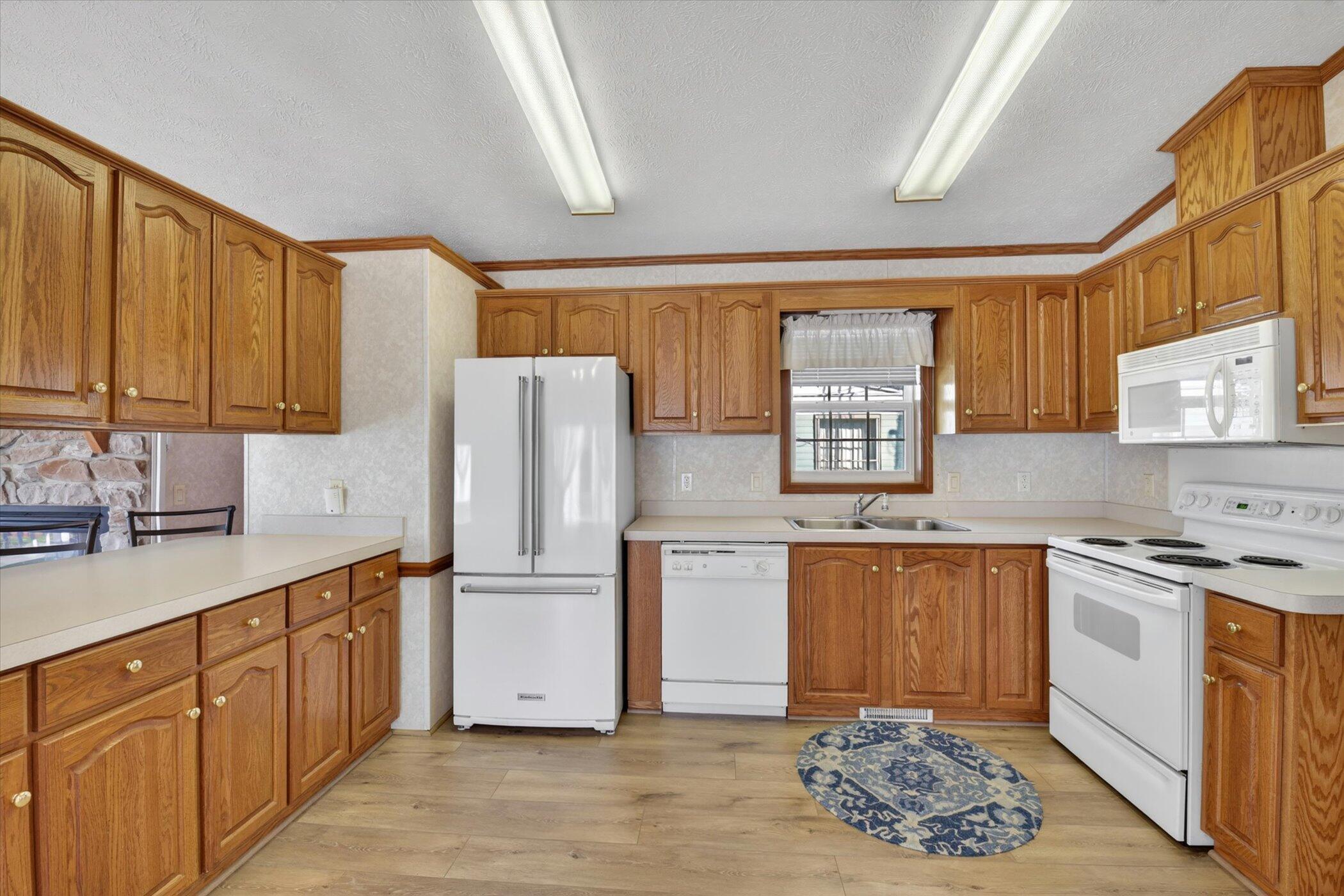 563 Willow Drive