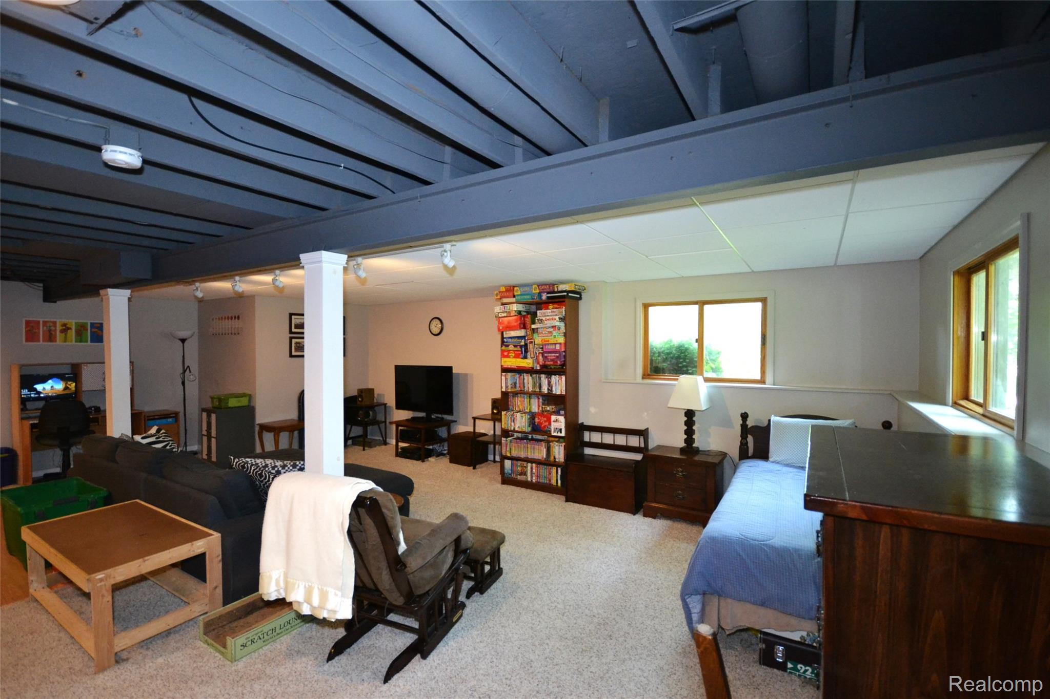 Springfield Charter Township, Michigan 48442, United States, 3 Bedrooms Bedrooms, ,2 BathroomsBathrooms,Residential,Active,149815