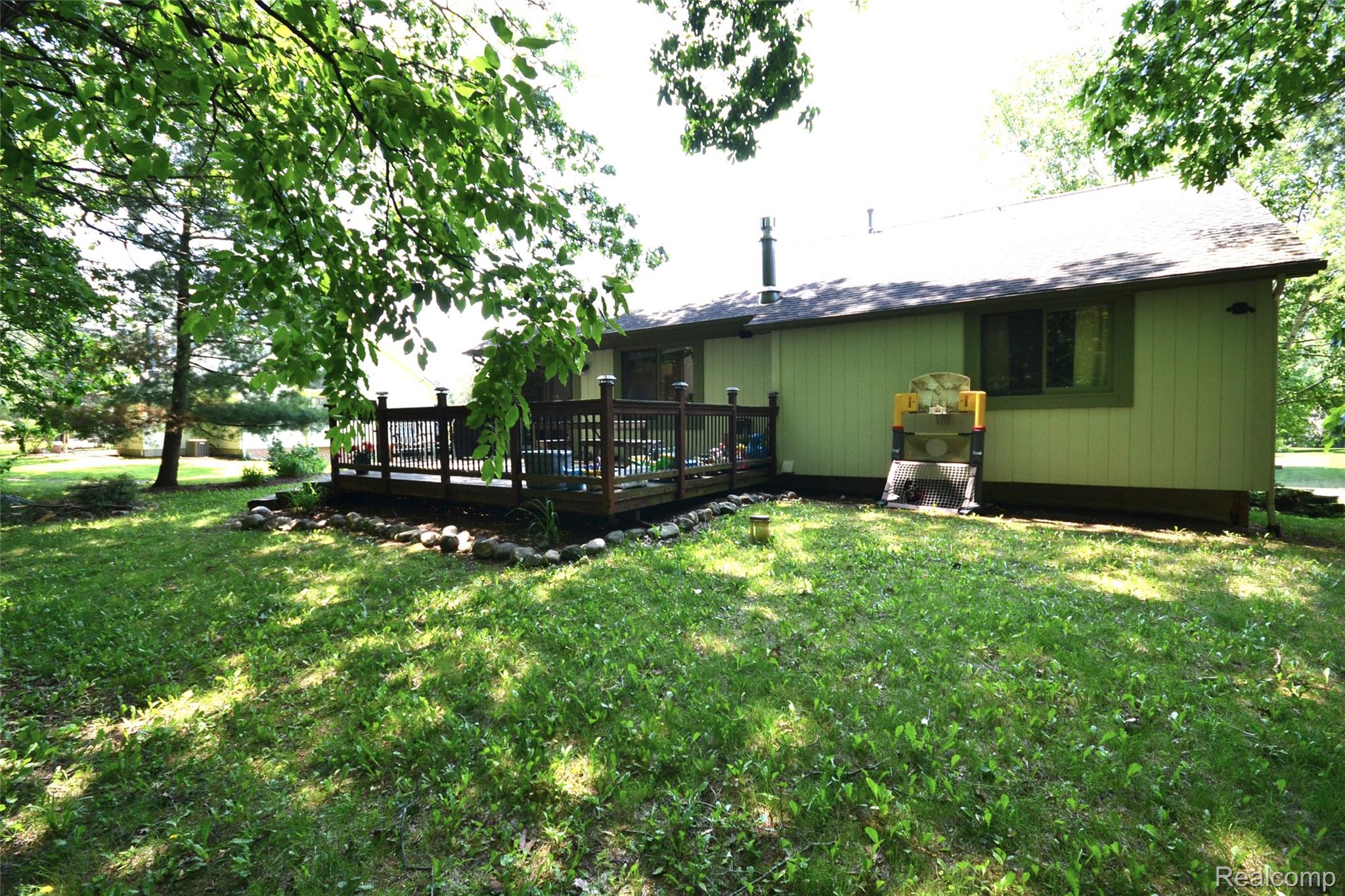 Springfield Charter Township, Michigan 48442, United States, 3 Bedrooms Bedrooms, ,2 BathroomsBathrooms,Residential,Active,149815