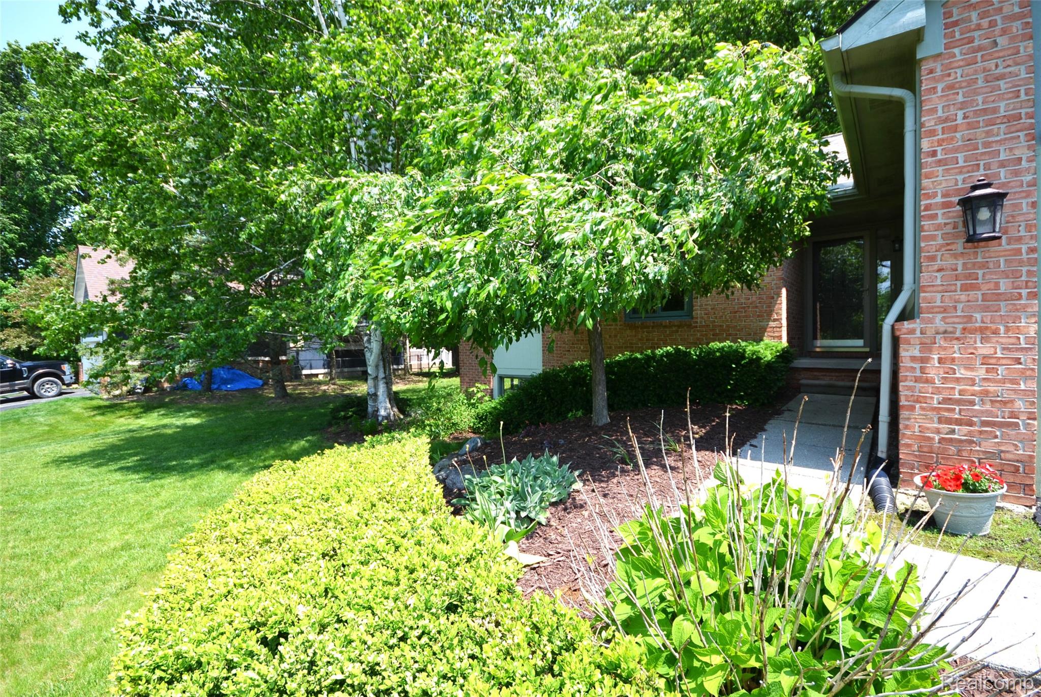 Springfield Charter Township, Michigan 48442, United States, 3 Bedrooms Bedrooms, ,2 BathroomsBathrooms,Residential,Active,149815