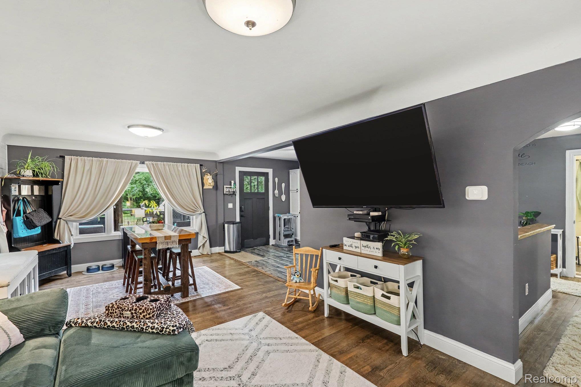 4325 Lapeer Road