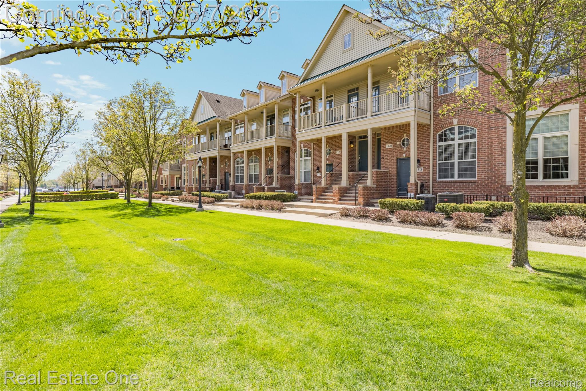 160 Sandy Lane
