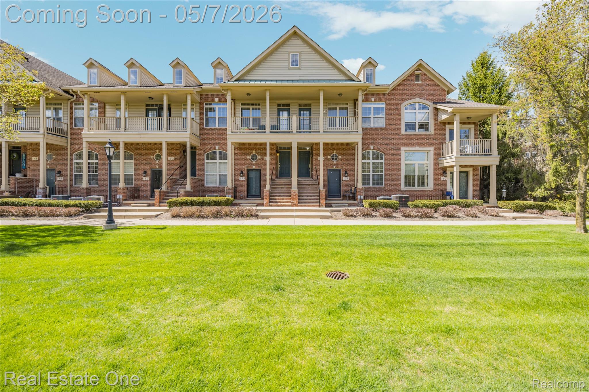 160 Sandy Lane