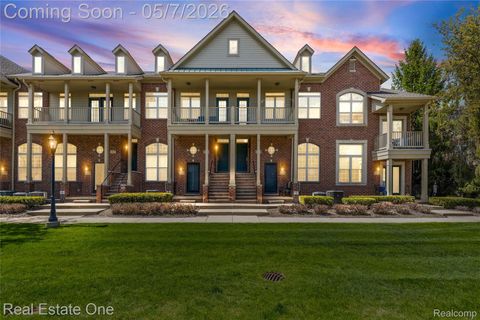 160 Sandy Lane Walled Lake City MI 48390