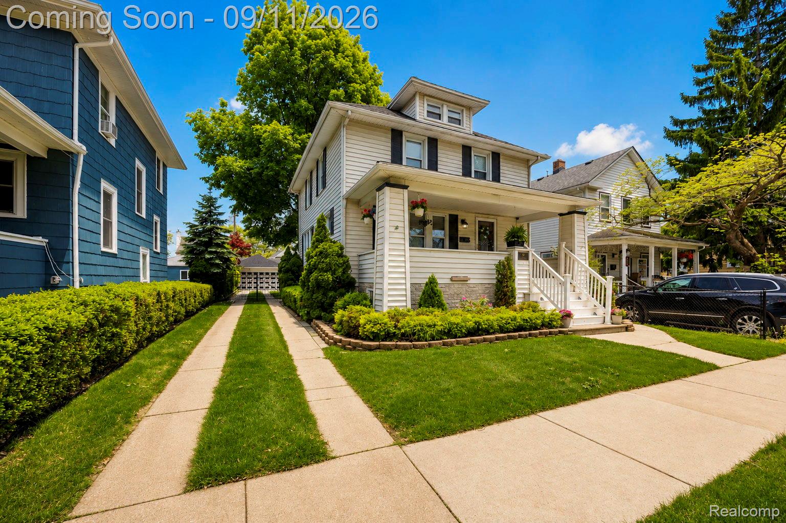 447 Maple Street