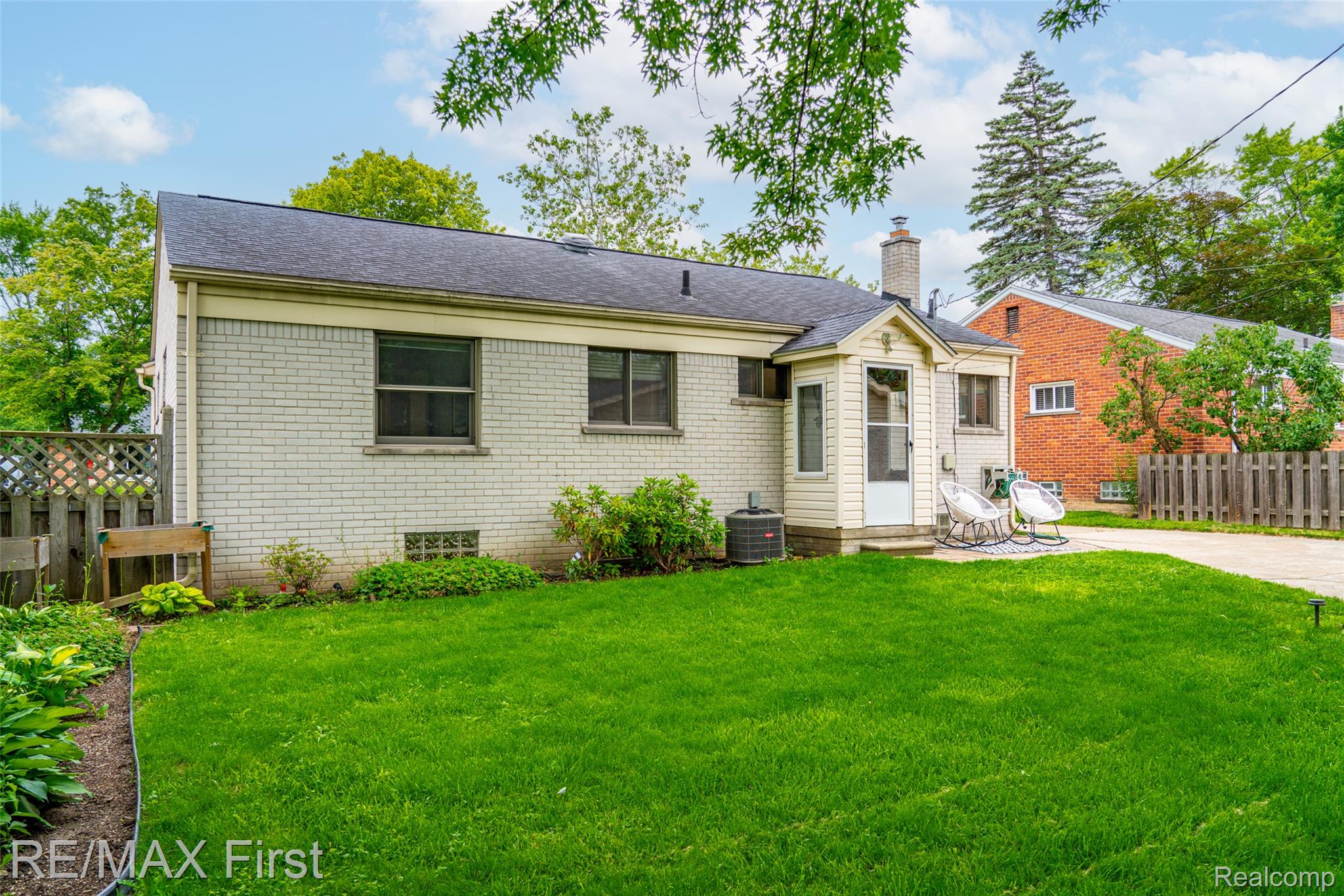 24024 Colchester Drive