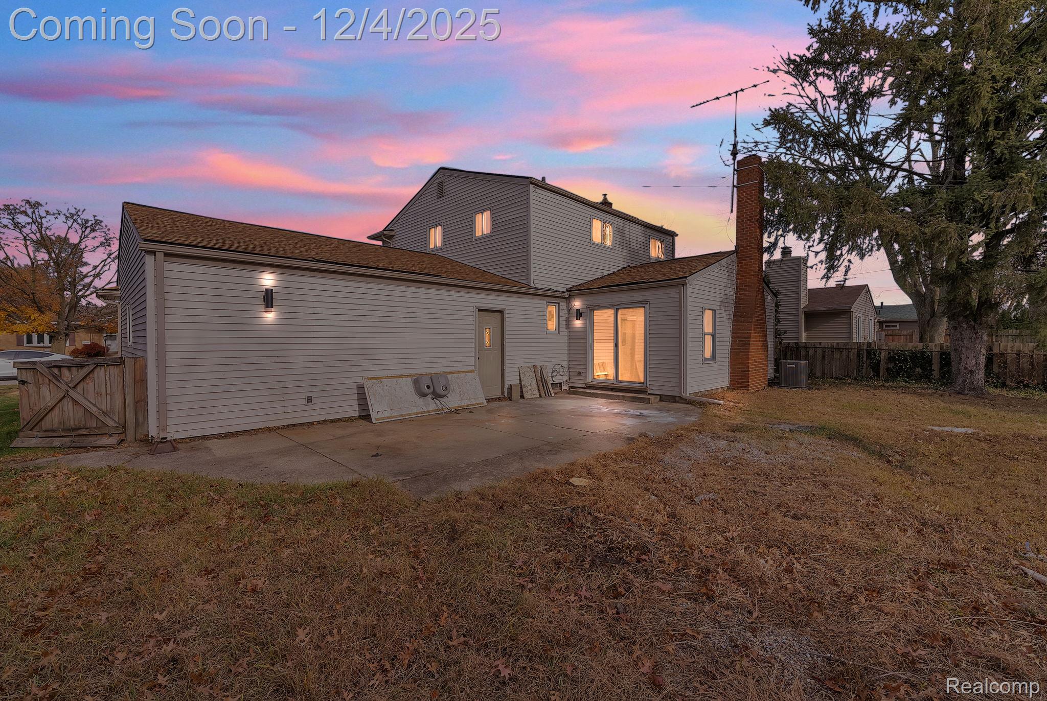 40585 Pinetree Drive