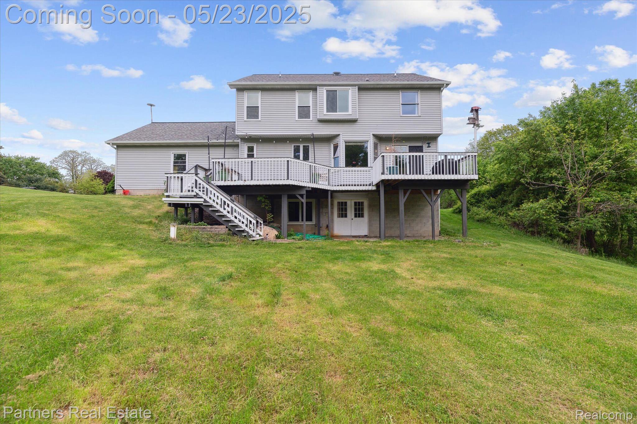 160 Mill Oaks Lane