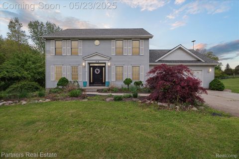160 Mill Oaks Lane Rose Township MI 48442