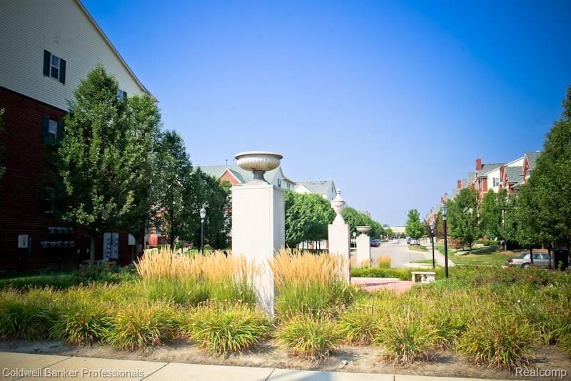 1395 ASHFORD Court 61