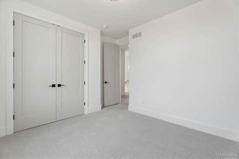 Tiny photo for 503 GIRARD Avenue, Royal Oak City, MI 48073 (MLS # 20261041330)