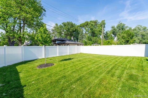 Tiny photo for 503 GIRARD Avenue, Royal Oak City, MI 48073 (MLS # 20261041330)