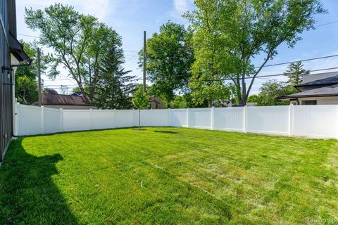 Tiny photo for 503 GIRARD Avenue, Royal Oak City, MI 48073 (MLS # 20261041330)