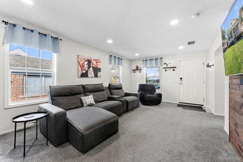 Tiny photo for 5846 Balfour Avenue, Allen Park City, MI 48101 (MLS # 20261084892)