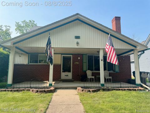 10 Wenonah Drive Pontiac City MI 48341