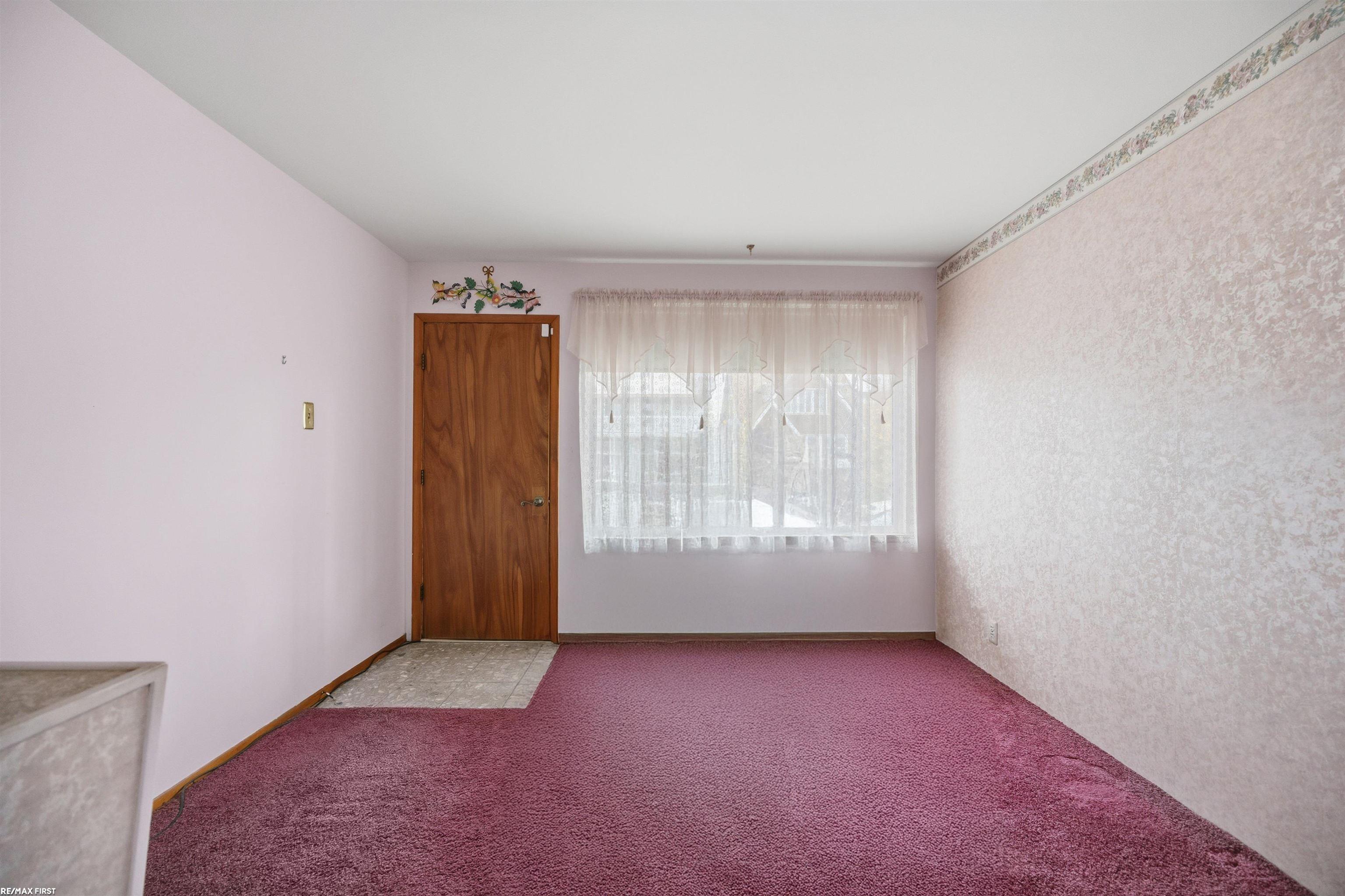 12045 Klinger Street