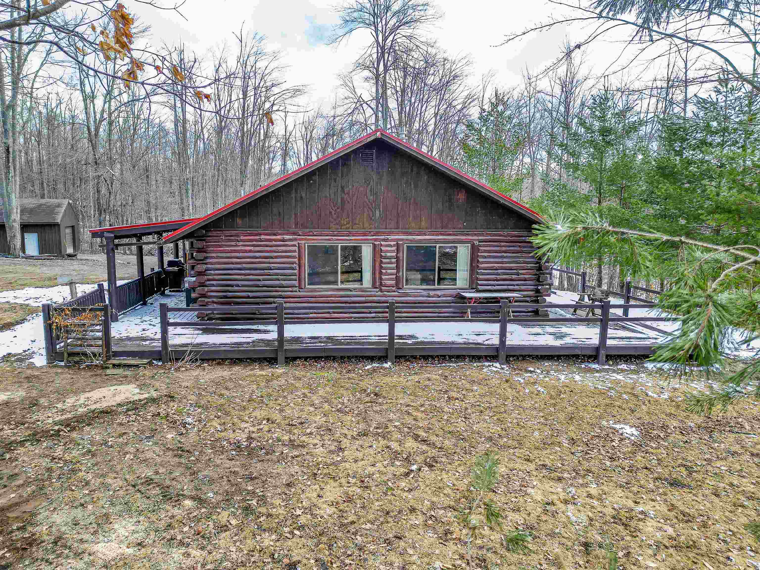 6004 N Greenway Drive