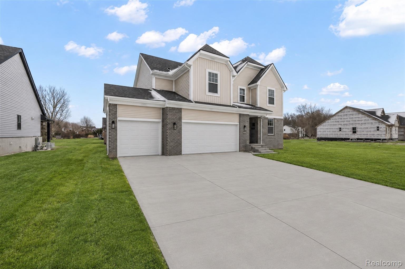 28326 Nadia Lane