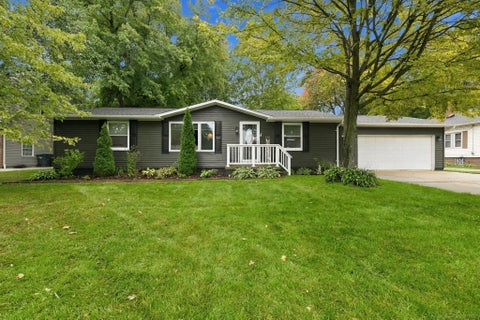 Photo of 39380 Townhall Street, Harrison Charter Township, MI 48045 (MLS # 58050223708)