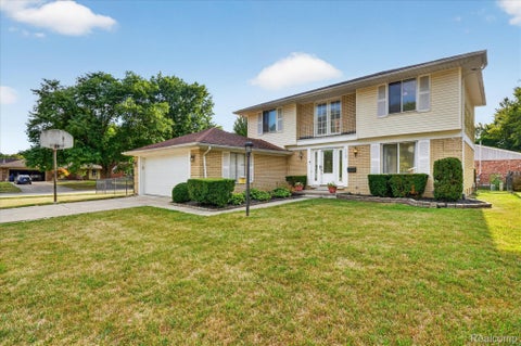 Tiny photo for 6409 Runnymeade Drive, Canton Charter Township, MI 48187 (MLS # 20261069429)