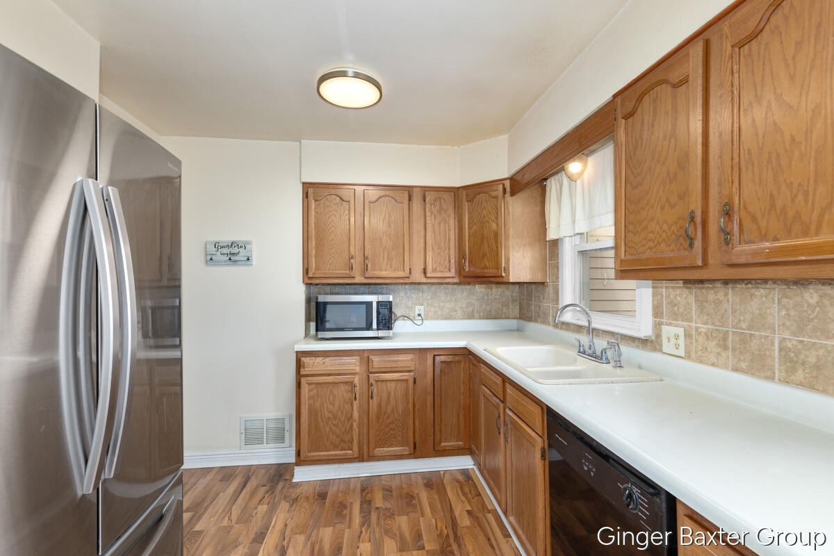 3324 Mckee Avenue SW