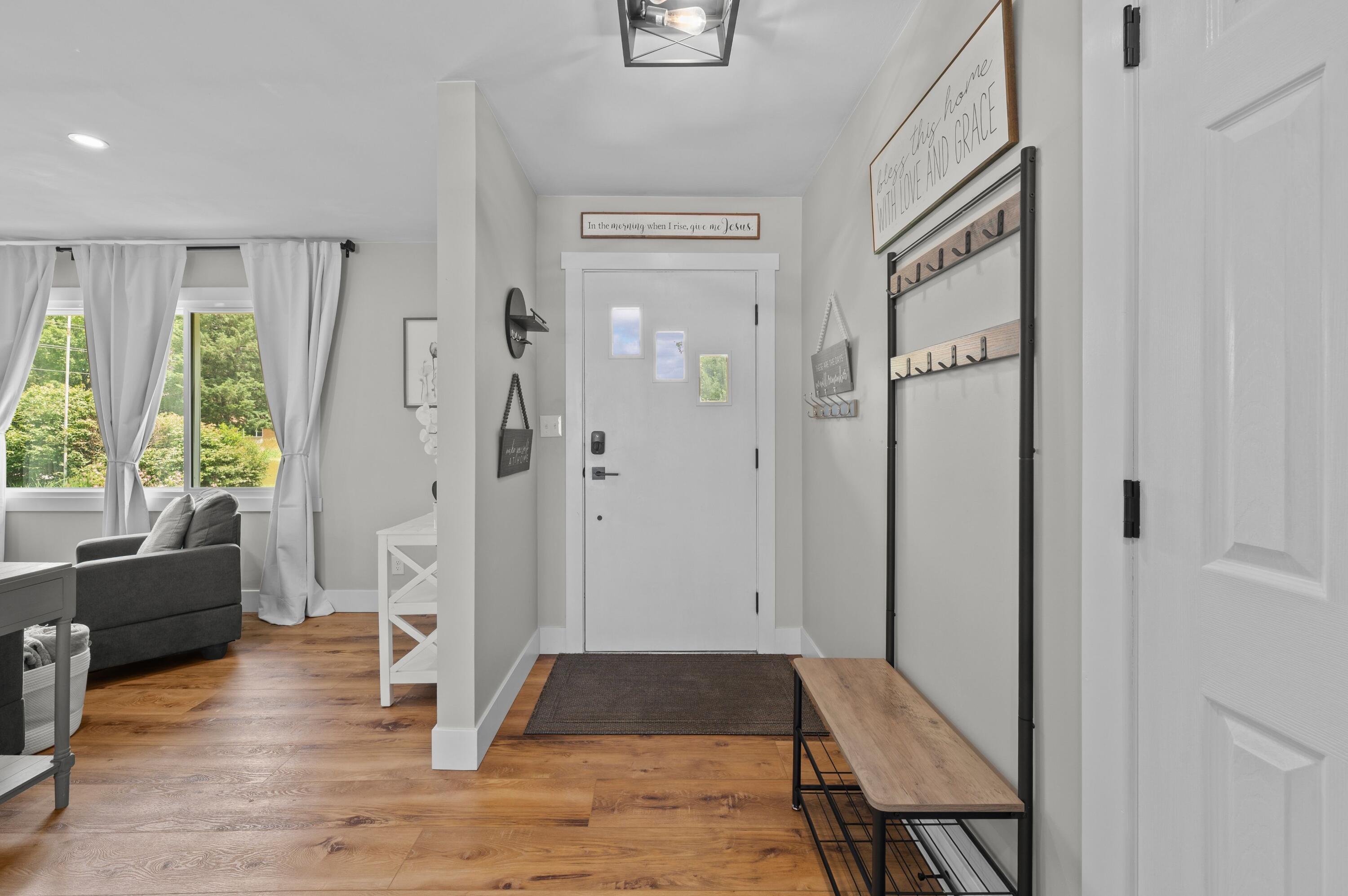 8956 Maplewood Drive