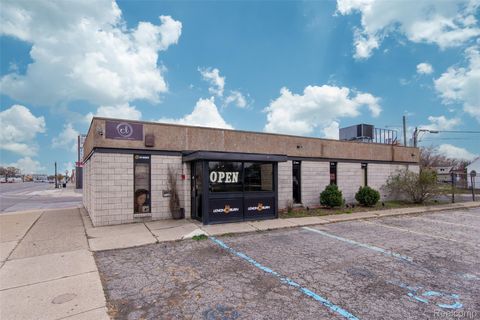 21511 Van Dyke Avenue Warren City MI 48089