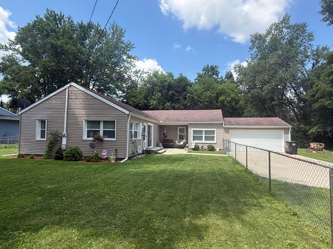 Photo of 926 Bryant Avenue, Blackman Charter Township, MI 49202 (MLS # 55026055197)