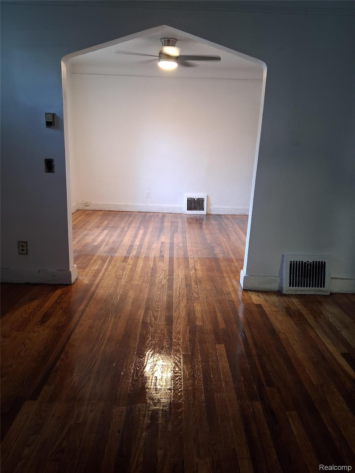 19673 Irvington Street