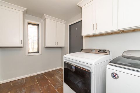 Tiny photo for 3115 Michael Avenue, Kalamazoo City, MI 49004 (MLS # 66026009589)