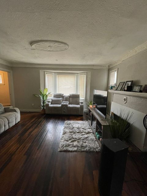 A home in DetroitCity_Wayne