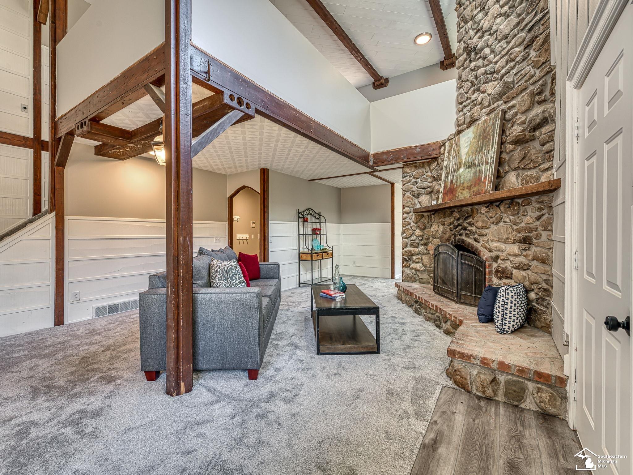 3122 Norvell Road