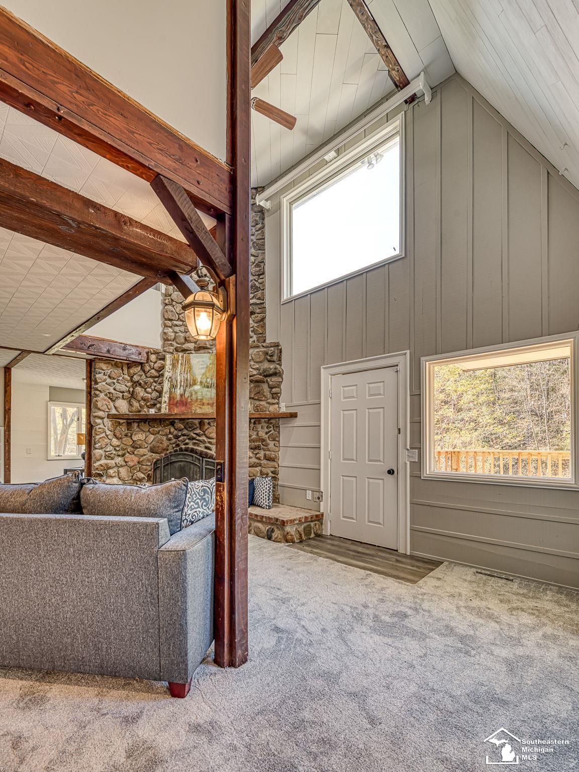 3122 Norvell Road
