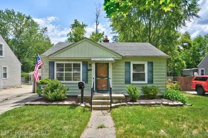 23038 Violet Street Farmington City MI 48336