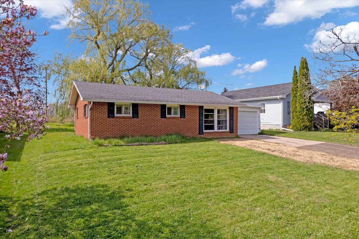 3935 ORR Drive