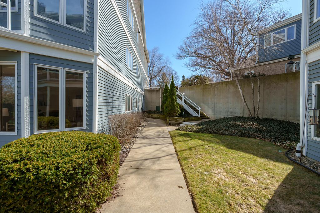 listing image 36